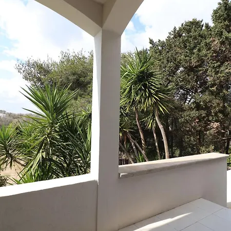 Camilla In Otranto *