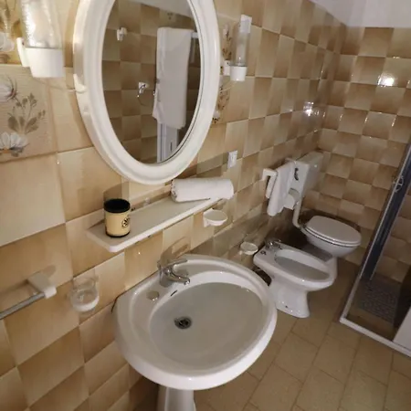 别墅 Camilla In Otranto 阿利米尼